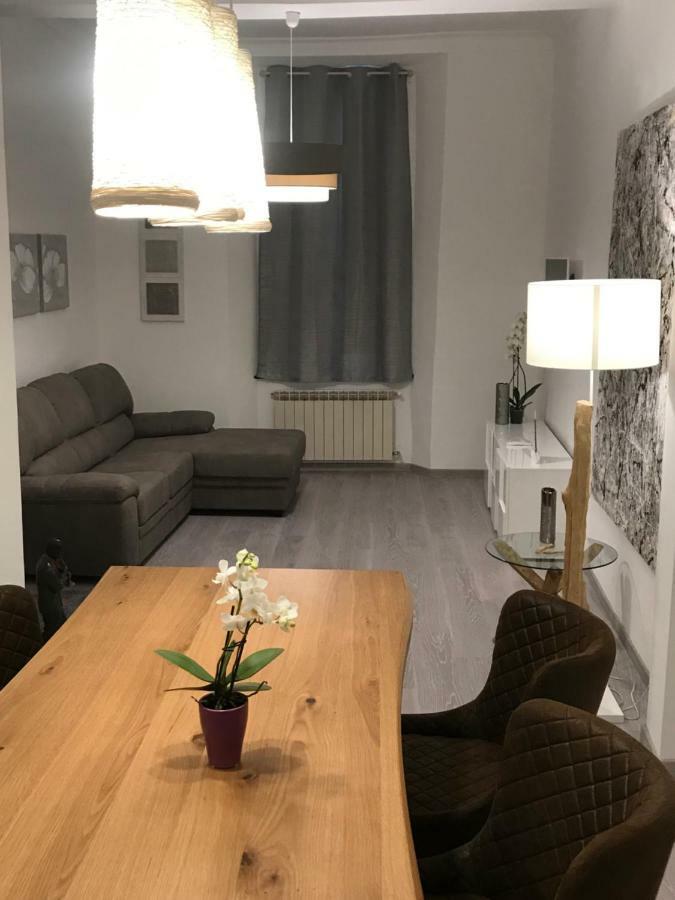 Lovely Apt Really Downtown - Free Private Parking Included! - Genova Esterno foto