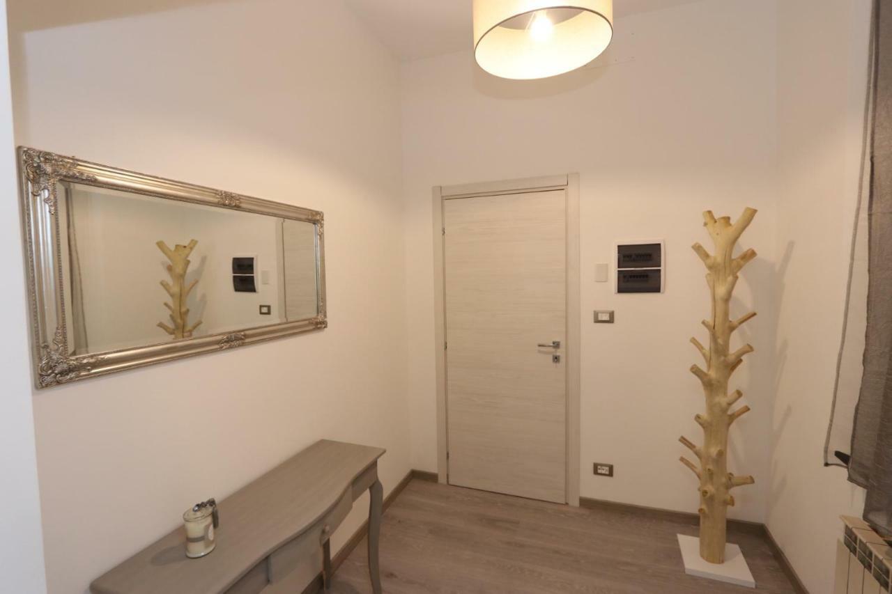 Lovely Apt Really Downtown - Free Private Parking Included! - Genova Esterno foto